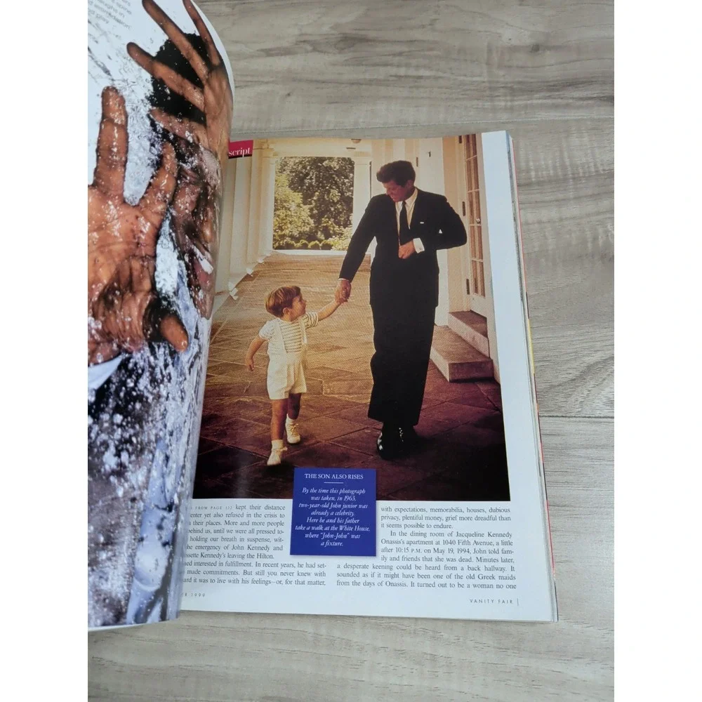 Vintage 1999 Vanity Fair, September 1999, Carolyn Bessette Kennedy, JFK Jr. Mem